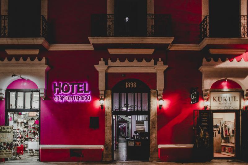 Hotel Gran Centenario Merida Luaran gambar